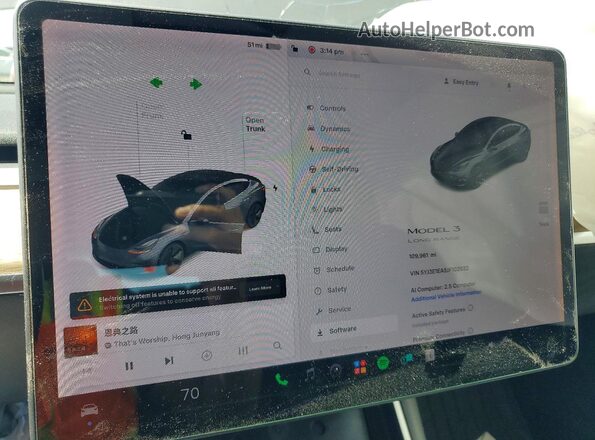5YJ3E1EA5JF102032 2018 TESLA MODEL Gray Vista del cuadro de instrumentos