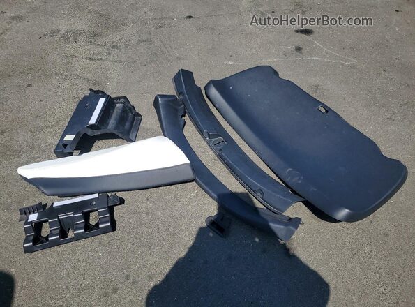 5YJ3E1EA5MF858819 2021 TESLA MODEL Белый Вид подкапотного пространства
