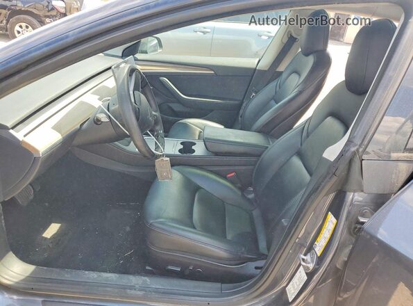 5YJ3E1EA5NF291075 2022 TESLA MODEL Серый Вид салона спереди