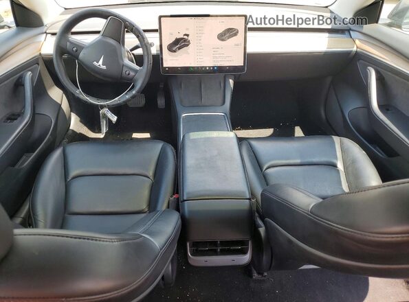 5YJ3E1EA5NF291075 2022 TESLA MODEL Серый Вид панели приборов