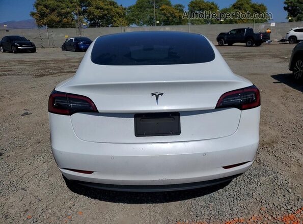 5YJ3E1EA5NF316234 2022 TESLA MODEL White Rear view