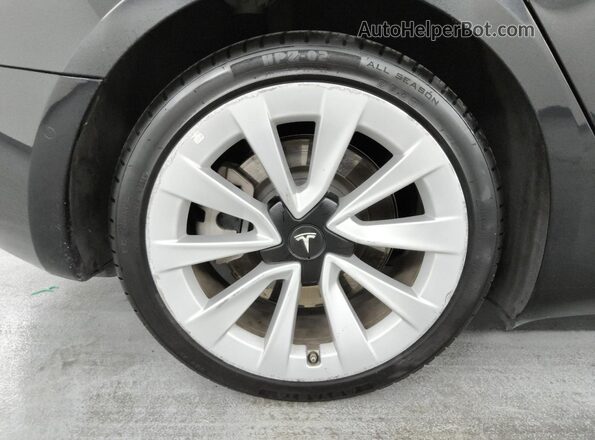 5YJ3E1EA5NF371203 2022 TESLA MODEL Черный 