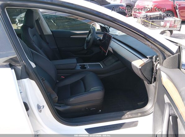 5YJ3E1EA5PF579116 2023 TESLA MODEL 3 White Widok wnętrza z przodu