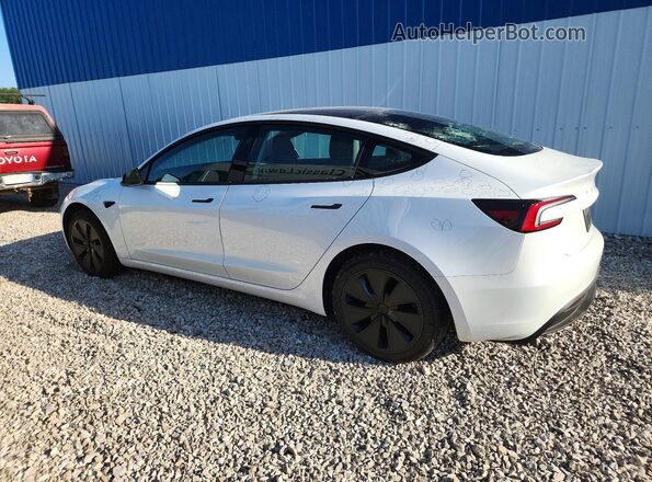 5YJ3E1EA5SF009979 2025 TESLA MODEL White უკანა მარცხენა