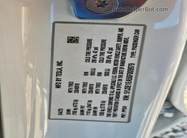 5YJ3E1EA5SF009979 2025 TESLA MODEL White ძრავის განყოფილების ხედი