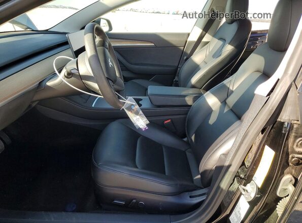 5YJ3E1EA6MF987880 2021 TESLA MODEL Черный Вид салона спереди