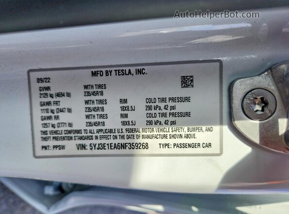 5YJ3E1EA6NF359268 2022 TESLA MODEL White Vista de la etiqueta del VIN