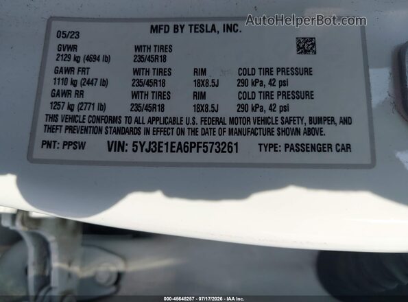 5YJ3E1EA6PF573261 2023 TESLA MODEL 3 Белый Вид подкапотного пространства