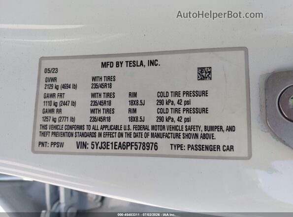 5YJ3E1EA6PF578976 2023 TESLA MODEL 3 Белый Вид подкапотного пространства