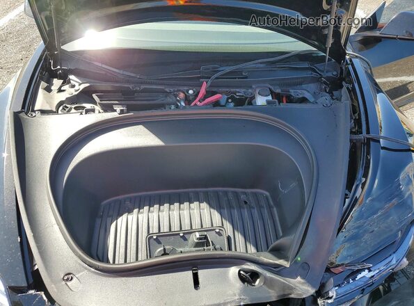 5YJ3E1EA6SF032185 2025 TESLA MODEL Black Widok wnętrza z tyłu