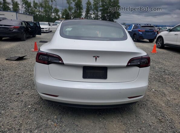 5YJ3E1EA7MF070320 2021 TESLA MODEL White Вид ззаду