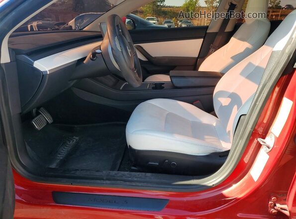 5YJ3E1EA7MF920513 2021 TESLA MODEL Red Սալոնի դիմացի տեսք
