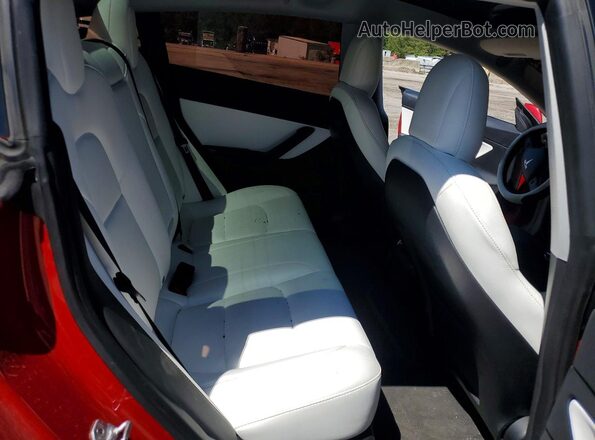 5YJ3E1EA7MF920513 2021 TESLA MODEL Red Հետևի նստատեղերի տեսք
