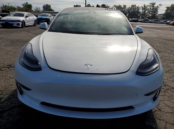5YJ3E1EA7PF572829 2023 TESLA MODEL Белый Вид спереди