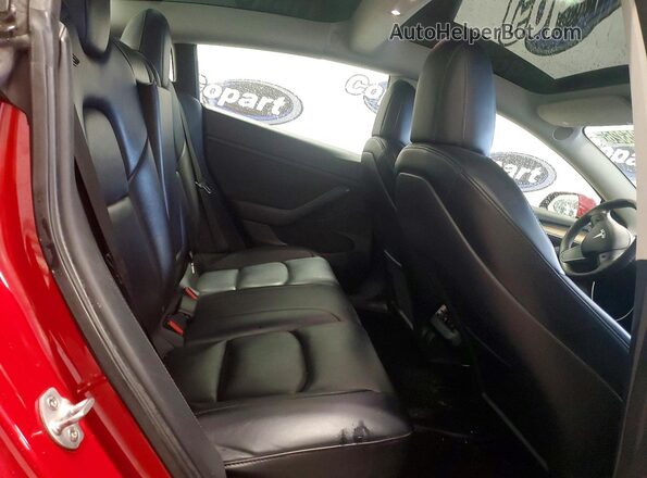 5YJ3E1EA8NF290387 2022 TESLA MODEL Red Vista de los asientos traseros