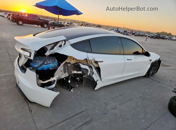 5YJ3E1EA8RF731344 2024 TESLA MODEL White Tył prawy