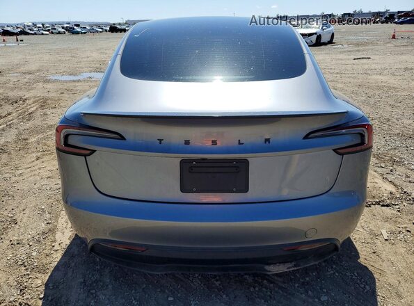 5YJ3E1EA8SF937477 2025 TESLA MODEL Gray Вид ззаду