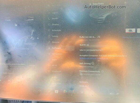 5YJ3E1EA8SF937477 2025 TESLA MODEL Gray Вид щитка приладів