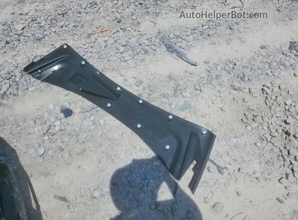 5YJ3E1EA8SF965053 2025 TESLA MODEL Charcoal ძრავის განყოფილების ხედი