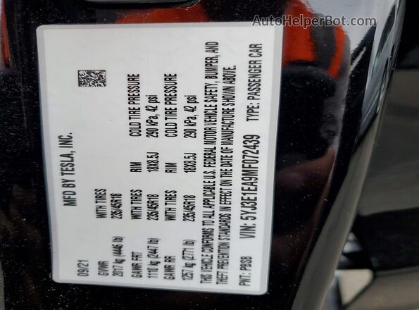 5YJ3E1EA9MF072439 2021 TESLA MODEL Black Widok komory silnika