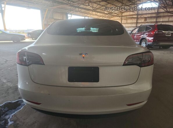 5YJ3E1EA9PF598249 2023 TESLA MODEL White Vista trasera