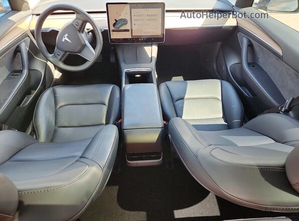 5YJ3E1EA9PF672074 2023 TESLA MODEL Gray Vista del salpicadero