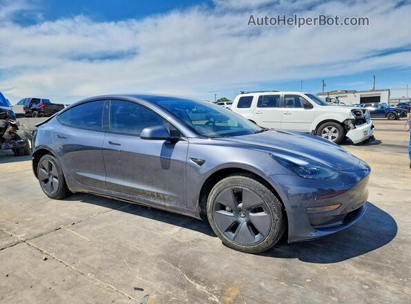 5YJ3E1EA9PF672074 2023 TESLA MODEL Gray Delantero derecho