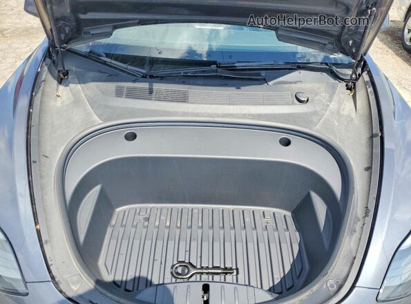 5YJ3E1EA9PF696844 2023 TESLA MODEL Серый Вид подкапотного пространства