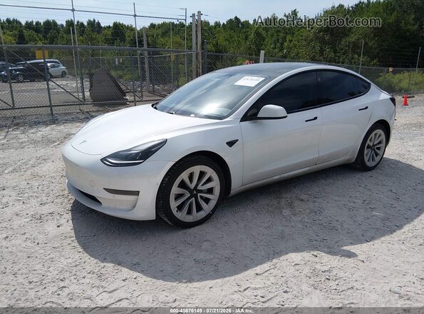 5YJ3E1EAXMF048781 2021 TESLA MODEL 3 White წინა მარცხენა ხედი სამი მეოთხედიდან