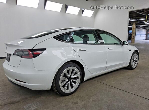 5YJ3E1EAXPF452121 2023 TESLA MODEL White Հետևի աջ