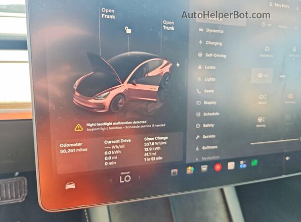 5YJ3E1EAXPF452832 2023 TESLA MODEL Черный Вид щитка приборов