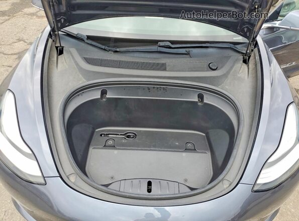 5YJ3E1EB0LF646143 2020 TESLA MODEL Gray უკანა სალონის ხედი