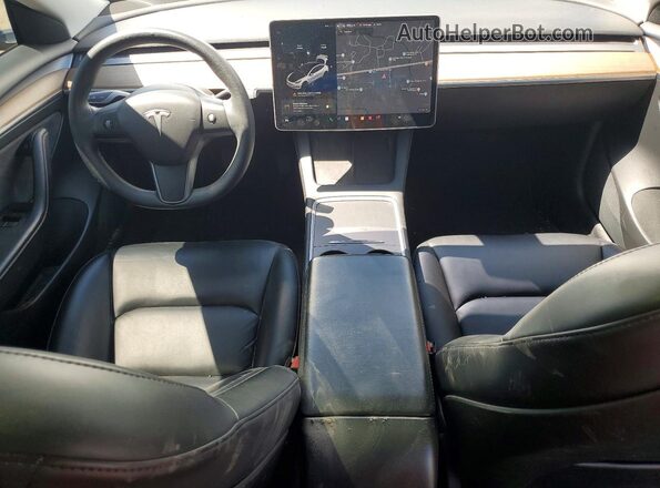 5YJ3E1EB0MF047907 2021 TESLA MODEL White Vista del salpicadero