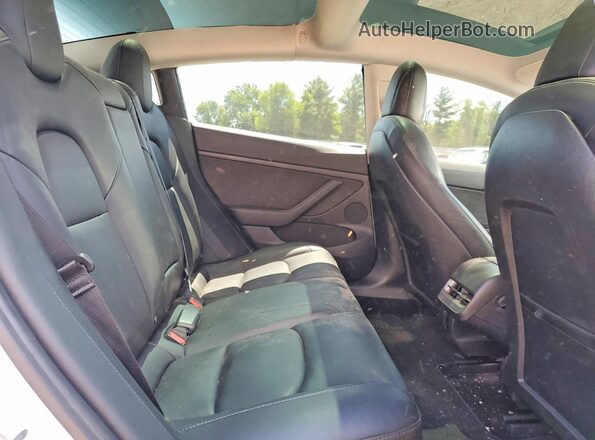 5YJ3E1EB0MF047907 2021 TESLA MODEL White Vista de los asientos traseros