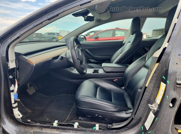 5YJ3E1EB0MF859580 2021 TESLA MODEL Серый Вид салона спереди
