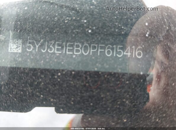 5YJ3E1EB0PF615416 2023 TESLA MODEL 3 Black Widok komory silnika