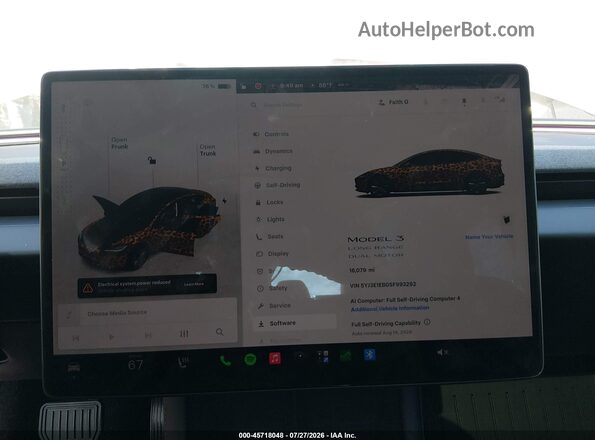 5YJ3E1EB0SF993292 2025 TESLA MODEL 3 Gray Widok tylnych siedzeń