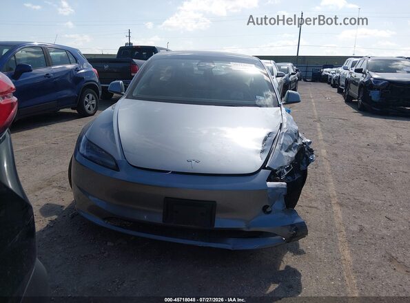 5YJ3E1EB0SF993292 2025 TESLA MODEL 3 Gray Widok deski rozdzielczej