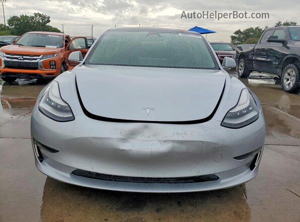 5YJ3E1EB1JF094214 2018 TESLA MODEL Silver Front view