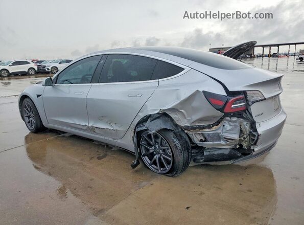 5YJ3E1EB1JF094214 2018 TESLA MODEL Silver Rear left