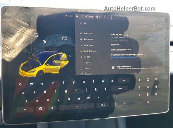 5YJ3E1EB1MF077921 2021 TESLA MODEL White Vista del cuadro de instrumentos