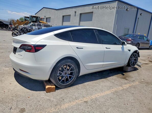 5YJ3E1EB1MF077921 2021 TESLA MODEL White Trasero derecho