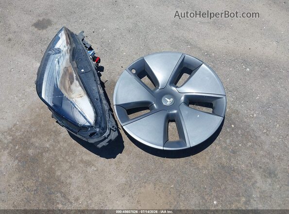 5YJ3E1EB1NF202739 2022 TESLA MODEL 3 Белый Вид щитка приборов