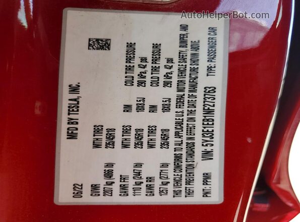 5YJ3E1EB1NF273763 2022 TESLA MODEL Red ძრავის განყოფილების ხედი