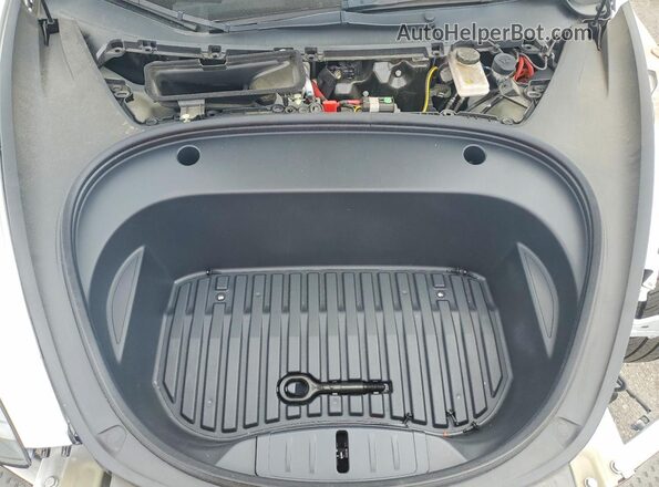5YJ3E1EB1NF274069 2022 TESLA MODEL White უკანა სალონის ხედი