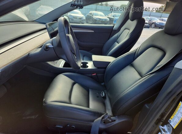 5YJ3E1EB1NF351331 2022 TESLA MODEL Черный Вид салона спереди