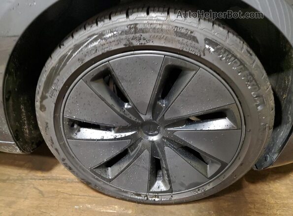 5YJ3E1EB1RF740881 2024 TESLA MODEL Black 