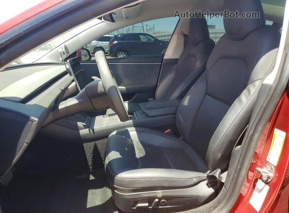 5YJ3E1EB1RF770835 2024 TESLA MODEL Red Вид салону спереду