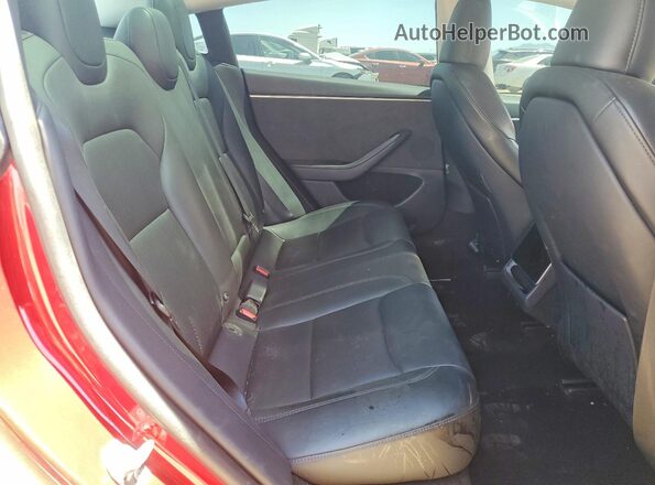 5YJ3E1EB1RF770835 2024 TESLA MODEL Red Вид задніх сидінь