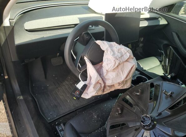 5YJ3E1EB1RF796772 2024 TESLA MODEL Gray Առջևի վահանակի տեսք